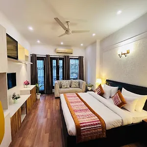 The South Manor Residency Near Aiims Hospital Hotel New Delhi